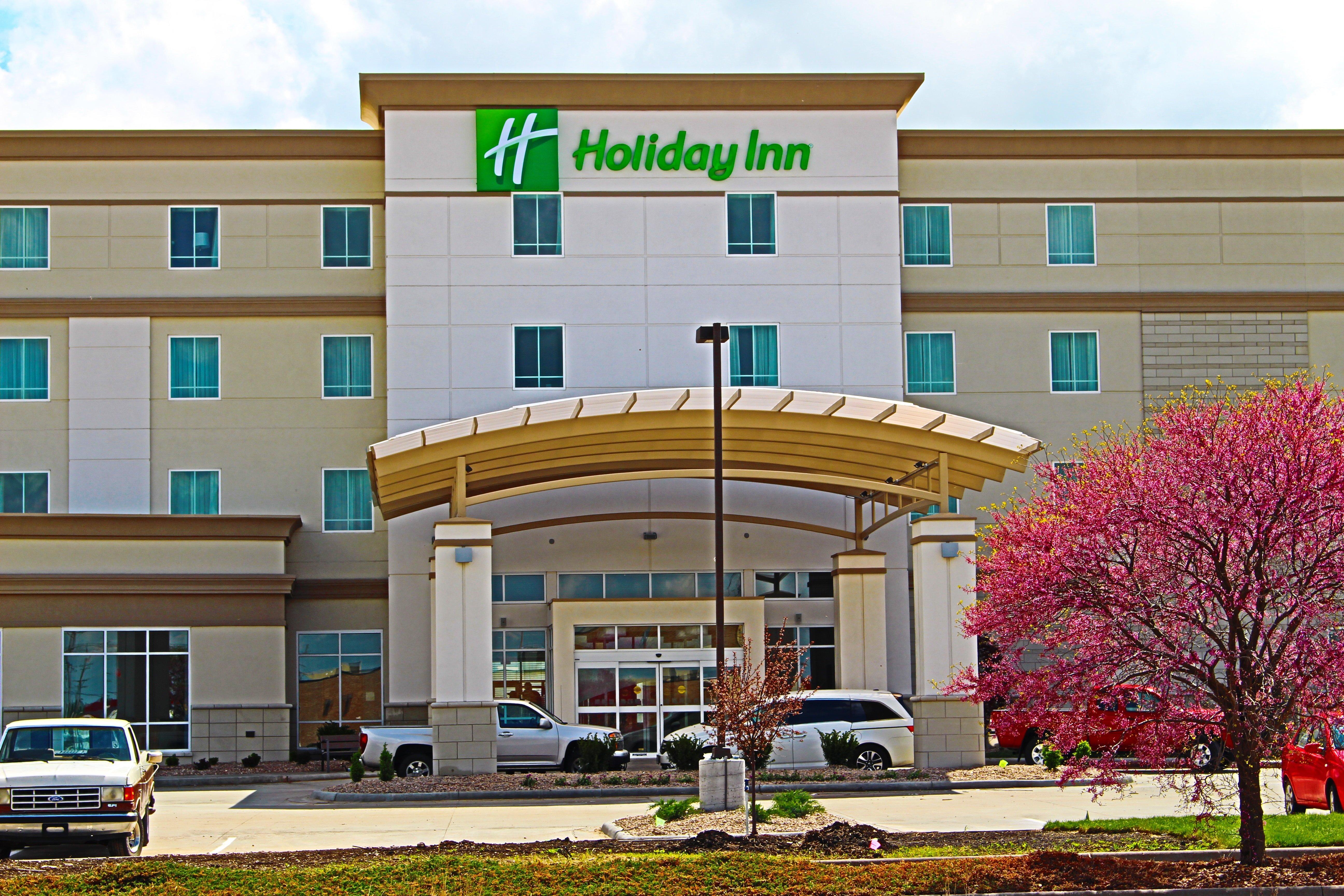 Holiday Inn Salina By Ihg Buitenkant foto