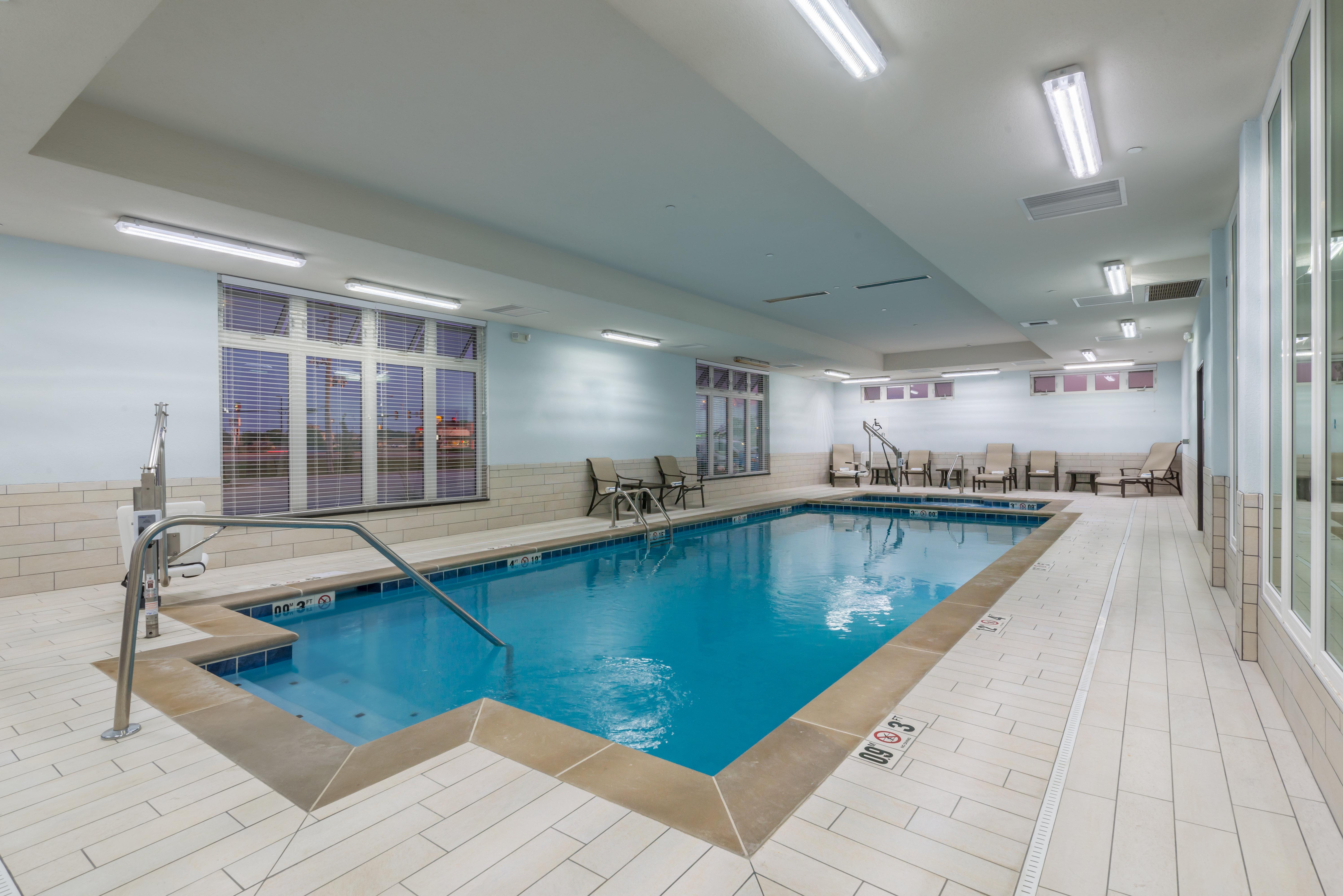 Holiday Inn Salina By Ihg Buitenkant foto