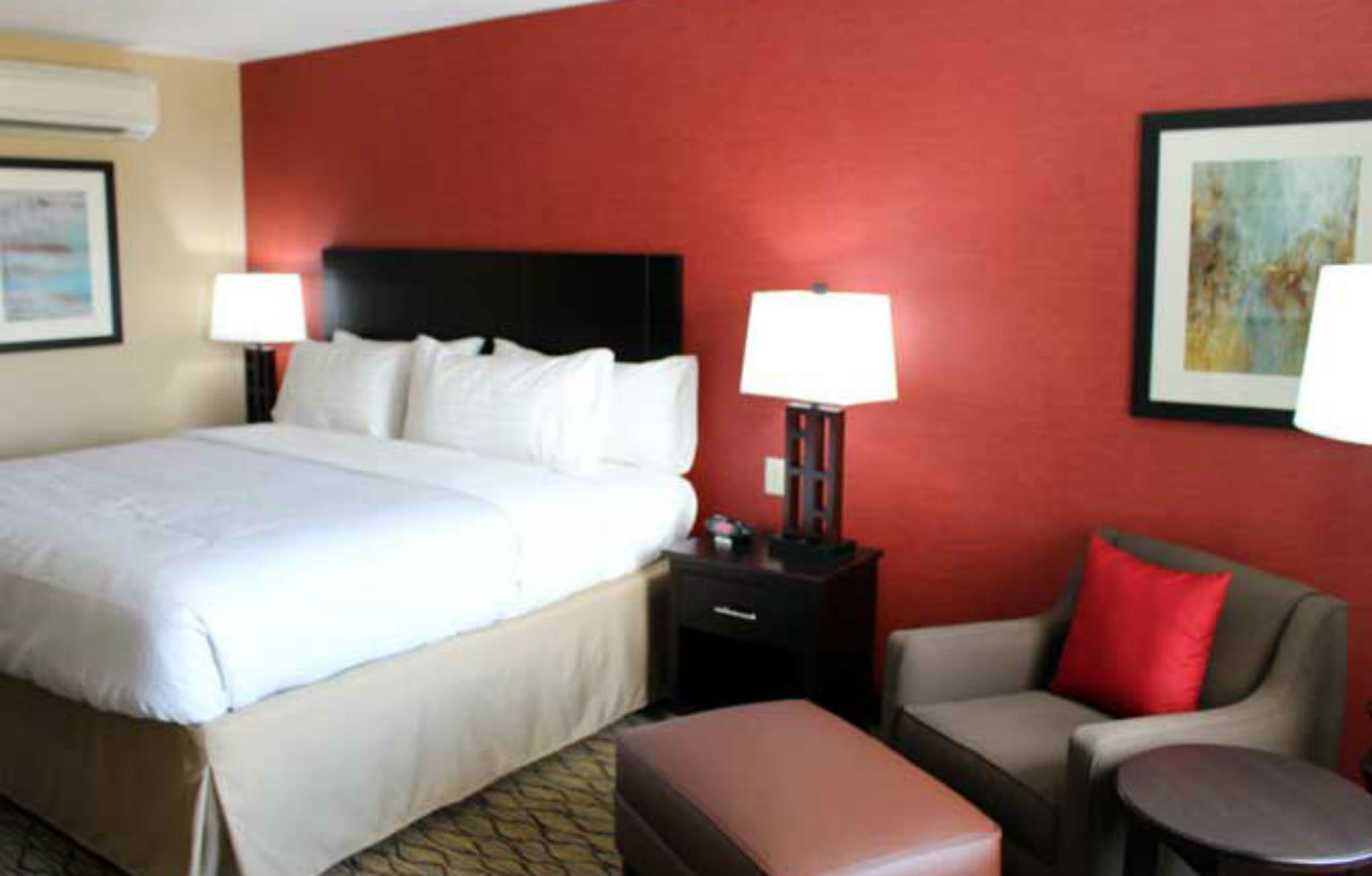 Holiday Inn Salina By Ihg Buitenkant foto